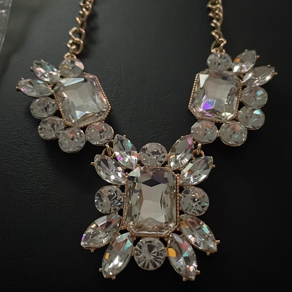 Statement Necklace - Picture 3 of 5